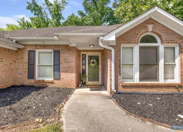 Property at 1696 Longleaf Dr NW, Huntsville, AL 35806, 4 beds, 2 baths
