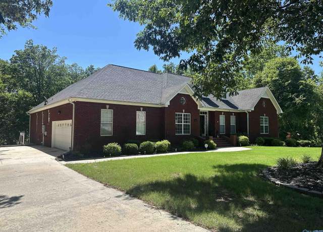 Property at 1969 Autumn Creek Dr, Arab, AL 35016, 4 beds, 4 baths