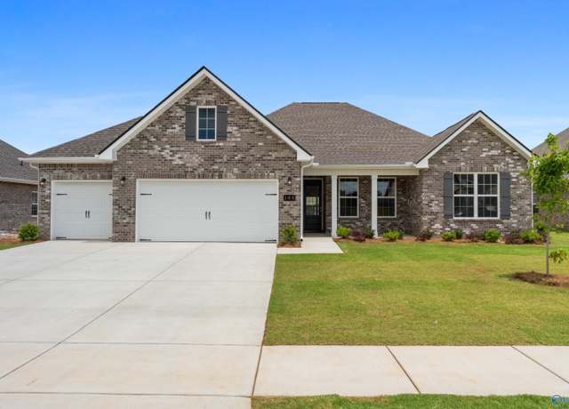 Property at 105 Lucy Lynn Blvd, Meridianville, AL 35759, 3 beds, 2.5 baths