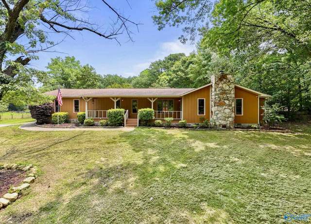 Property at 913 Old Big Cove Rd SE, Owens Cross Roads, AL 35763, 4 beds, 3 baths