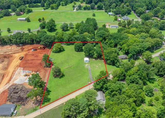 Property at 1922 Old Big Cove Rd, Owens Cross Roads, AL 35763