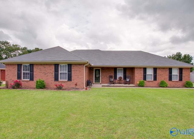 Property at 108 Buckskin Ct, Harvest, AL 35749, 4 beds, 2 baths