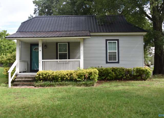 Property at 10 Short Forrest Ave, Gadsden, AL 35904, 2 beds, 1 bath
