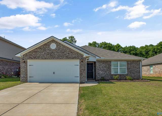 Property at 150 Jerrie Lynn Blvd, Meridianville, AL 35759, 3 beds, 2 baths