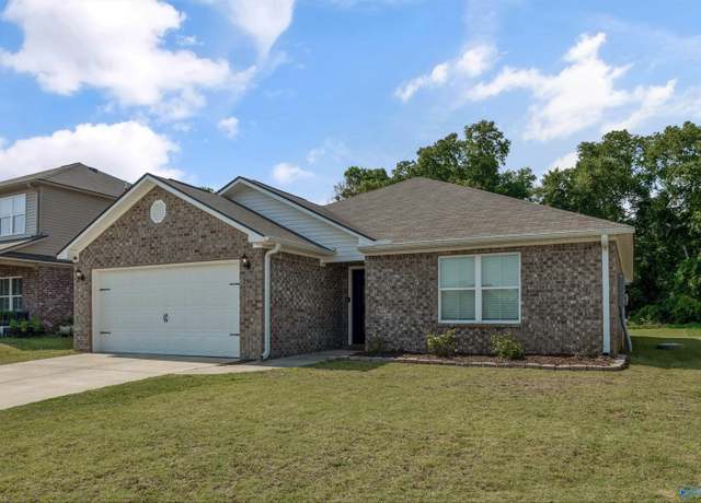 Property at 150 Jerrie Lynn Blvd, Meridianville, AL 35759, 3 beds, 2 baths