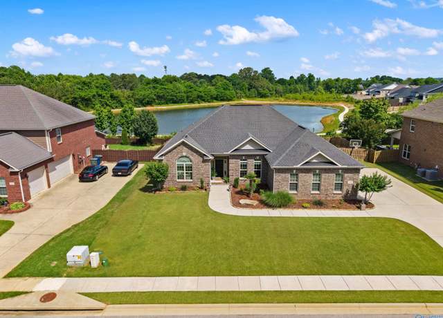 Property at 225 Nettles Dr NW, Madison, AL 35757, 4 beds, 3 baths
