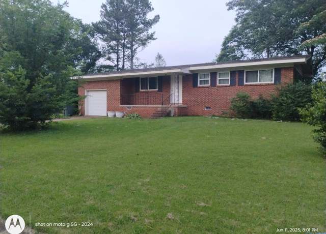 Property at 3120 Las Animas Ave, Huntsville, AL 35810, 3 beds, 1.5 baths