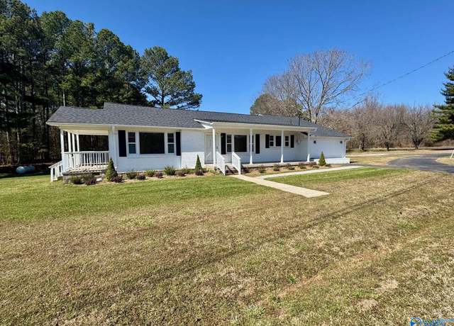 Property at 5734 Maysville Rd, New Market, AL 35761, 3 beds, 2 baths