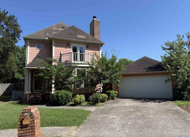 Property at 1806 Hollytree Dr NW, Huntsville, AL 35806, 3 beds, 2.5 baths