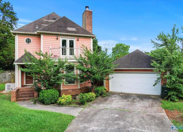 Property at 1806 Hollytree Dr NW, Huntsville, AL 35806, 3 beds, 2.5 baths