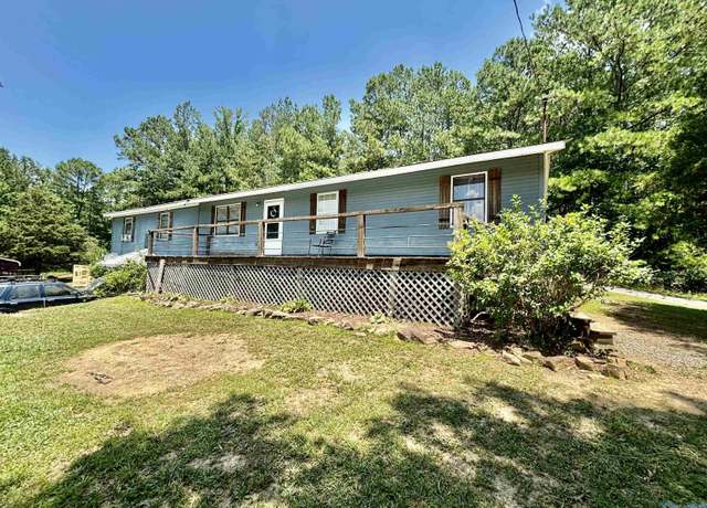 Property at 47 Pharr Rd, Gadsden, AL 35904, 4 beds, 2.5 baths