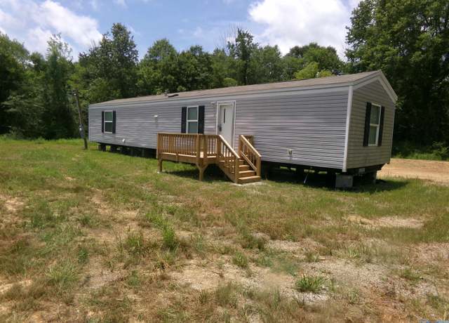 Property at 230 County Road 784, Gaylesville, AL 35973, 2 beds, 2 baths