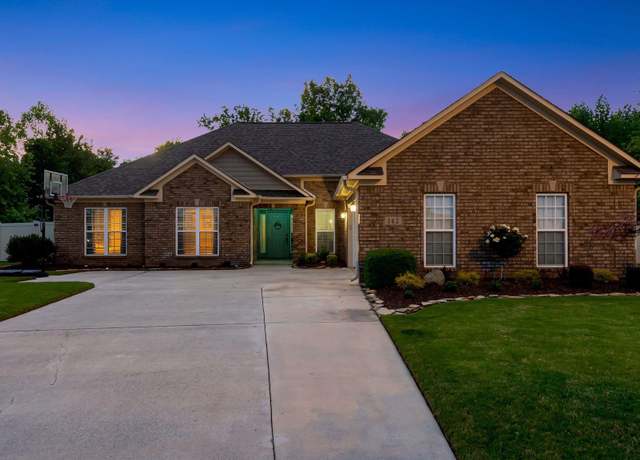 Property at 142 Appleberry Ln, Harvest, AL 35749, 4 beds, 3 baths
