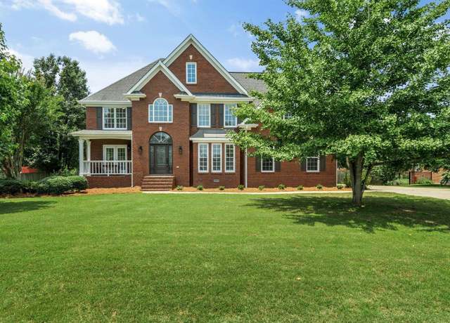 Property at 428 Meadow Wood Rd, Gadsden, AL 35901, 5 beds, 3.5 baths