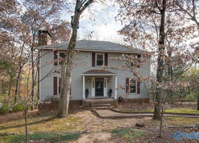 Photo of 2212 Toll Gate Rd, Huntsville, AL 35801