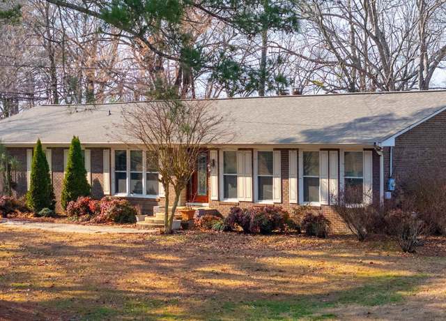 Property at 3430 Brock Hill Dr, Hokes Bluff, AL 35903, 3 beds, 2.5 baths