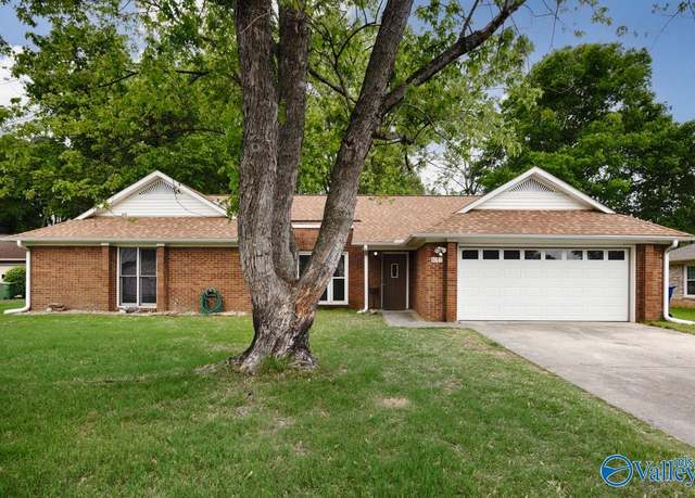 Property at 1057 Teenajo Dr SE, Huntsville, AL 35803, 3 beds, 2 baths