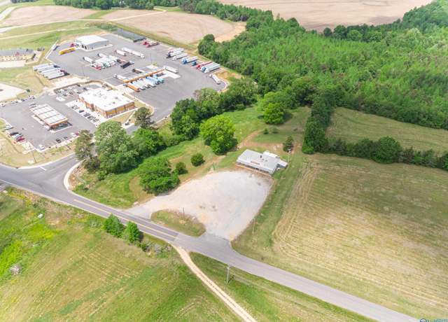 Property at 1056 County Highway 35, Hamilton, AL 35570