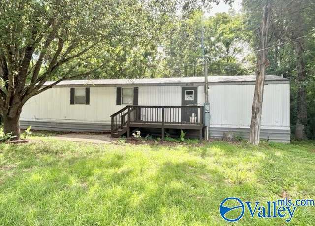 Property at 576 West Point Rd, Somerville, AL 35670, 2 beds, 2 baths