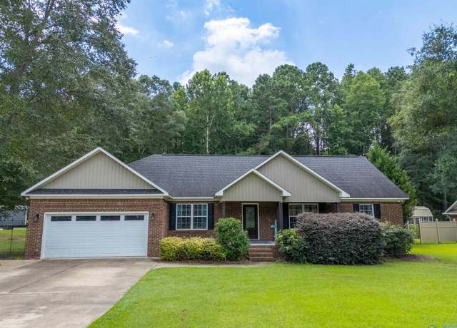 Property at 2310 Island Way, Southside, AL 35907, 3 beds, 2 baths