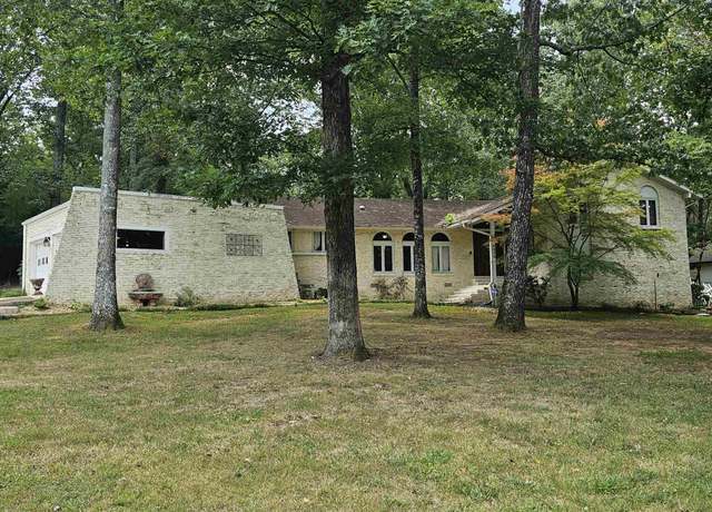 Property at 4310 Autumn Leaves Trl SE, Decatur, AL 35603, 4 beds, 3.5 baths