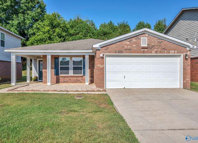Property at 163 Sagebrook Dr, Madison, AL 35757, 3 beds, 2 baths