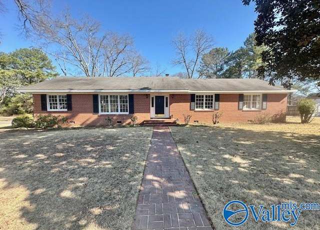 Property at 1602 Cagle Ave, Decatur, AL 35601, 3 beds, 2 baths