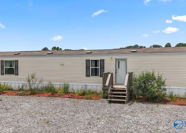 Property at 229 Water Tower Loop, Laceys Spring, AL 35754, 2 beds, 2 baths