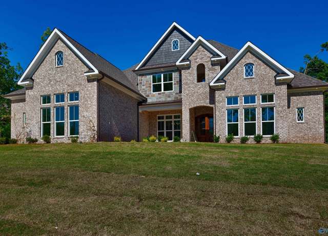 Property at 2454 Brier View Dr, Meridianville, AL 35759, 4 beds, 3.5 baths