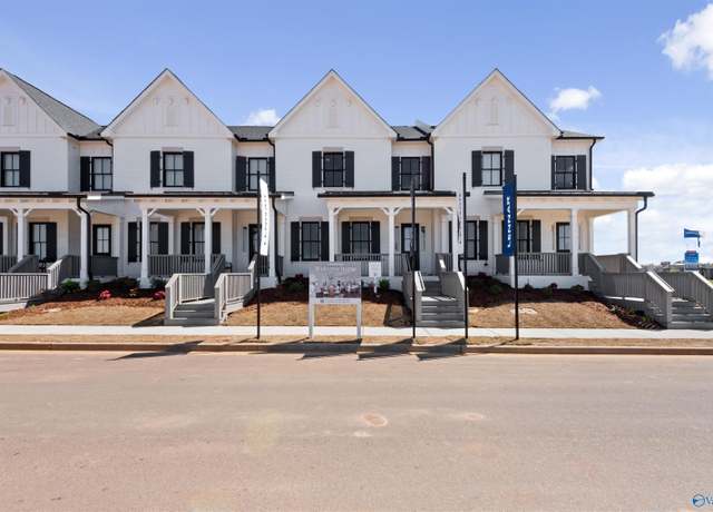 Property at 131 Moss Brook Ln, Madison, AL 35757, 3 beds, 2.5 baths