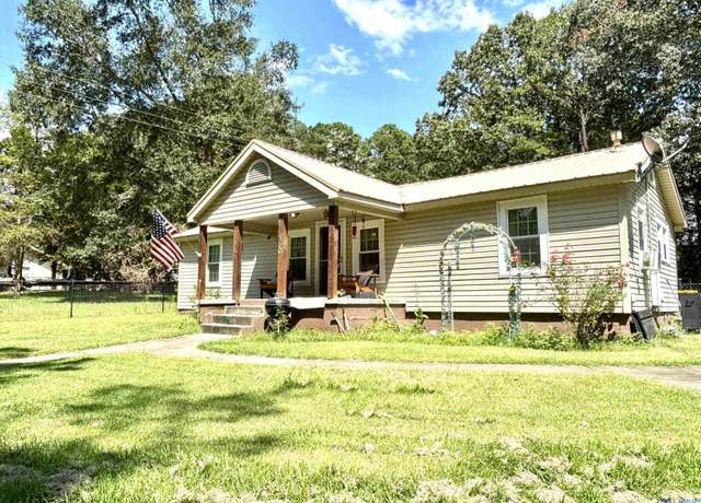 Property at 130 New York Ave, Gadsden, AL 35903, 2 beds, 1 bath