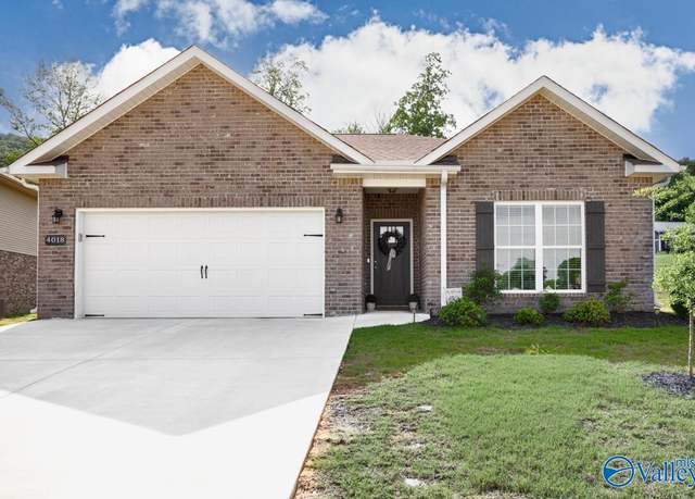 Property at 4018 SE Rockland Cir, Owens Cross Roads, AL 35763, 3 beds, 2 baths