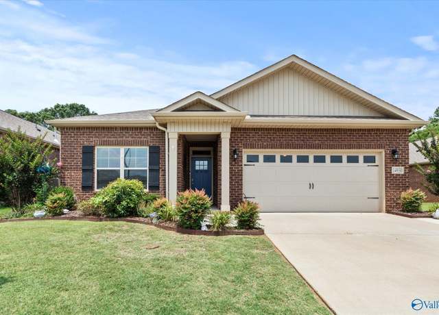 Property at 14930 Eva Cir, Athens, AL 35613, 3 beds, 2 baths