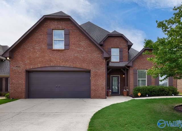 Property at 131 Arbor Hill Ln SW, Huntsville, AL 35824, 4 beds, 2.5 baths