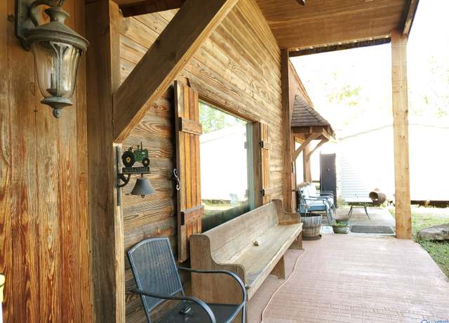 Property at 1850 County Highway 35, Hamilton, AL 35570, 2 beds, 2 baths
