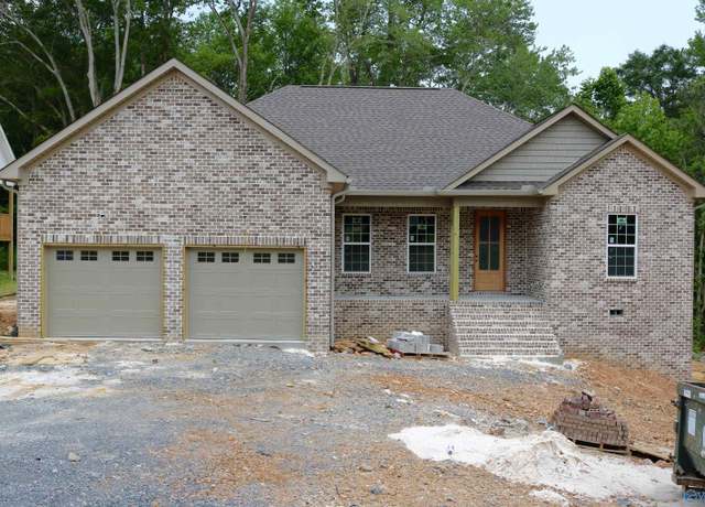 Property at 1392 Locust Dr, Arab, AL 35016, 3 beds, 2 baths