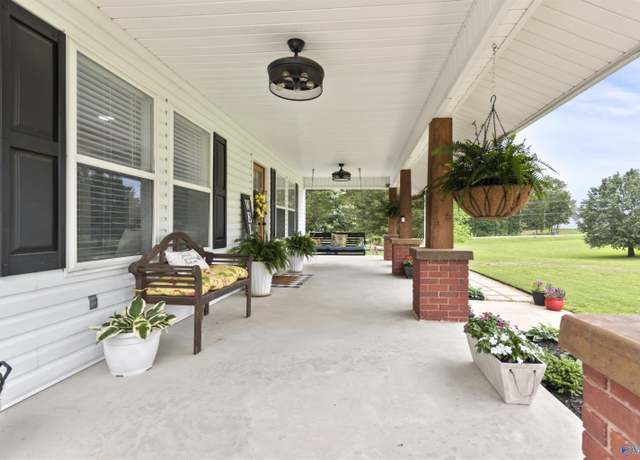 Property at 855 Haynes Rd NE, Arab, AL 35016, 5 beds, 4 baths
