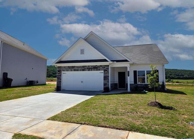 Property at 211 Bent Creek Ln, New Market, AL 35761, 4 beds, 2 baths
