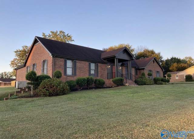 Property at 120 Roy Dr, Madison, AL 35758, 3 beds, 2 baths