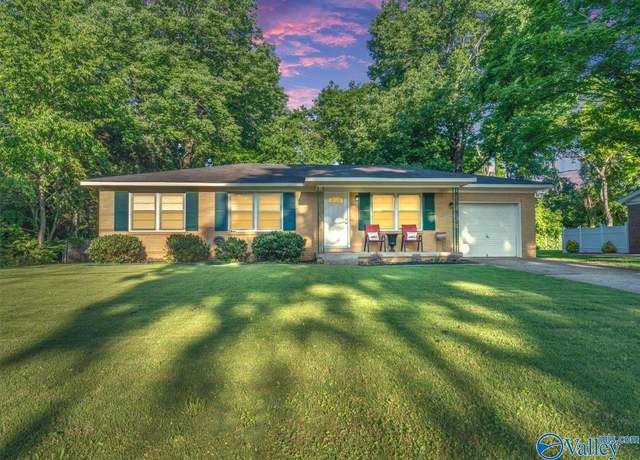 Property at 11416 Hillwood Dr SE, Huntsville, AL 35803, 3 beds, 1.5 baths
