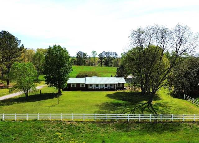 Property at 5900 County Road 1435, Vinemont, AL 35179, 3 beds, 3 baths