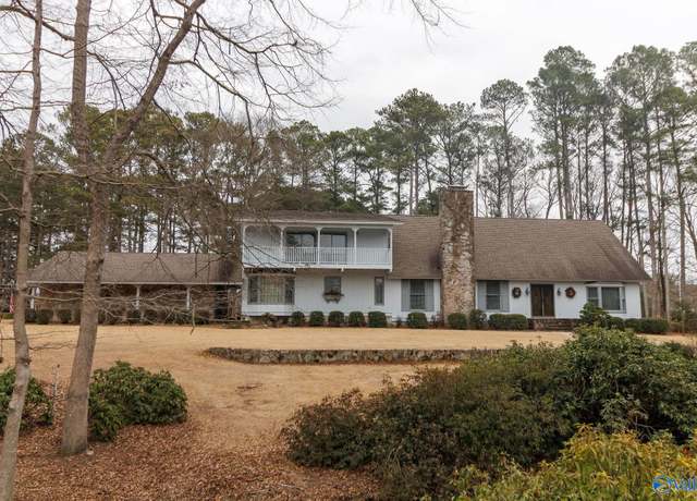 Property at 606 Coby Cir, Albertville, AL 35950, 4 beds, 4 baths