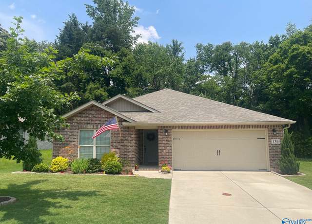 Property at 139 Westerbrook Dr, Toney, AL 35773, 3 beds, 2 baths
