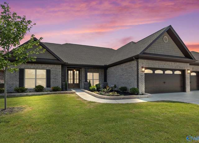 Property at 9045 Redstone Square Dr, Huntsville, AL 35824, 5 beds, 3.5 baths