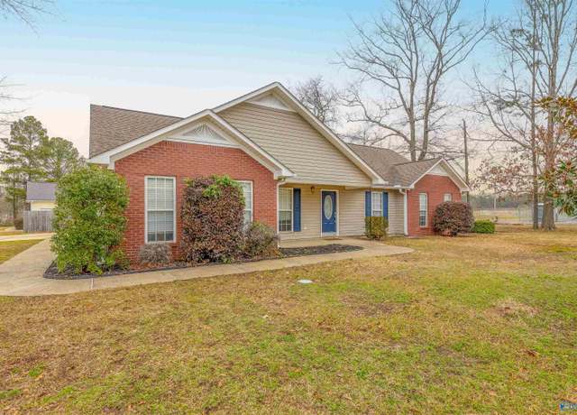 Property at 101 Turnberry Ln, Rainbow City, AL 35906, 3 beds, 2 baths