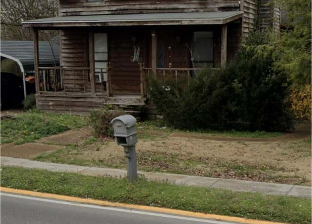 Property at 411 South Broad St, Albertville, AL 35950, 3 beds, 3.5 baths