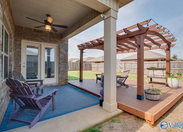 Property at 29656 Abbeywood Ln NW, Harvest, AL 35749, 3 beds, 2 baths