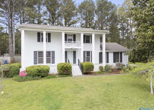 Property at 8908 Willow Hills Dr SE, Huntsville, AL 35802, 4 beds, 2.5 baths