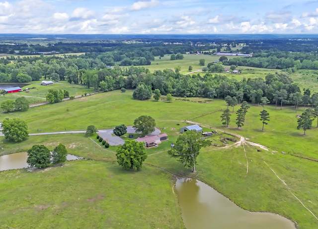 Property at 2662 County Road 1719, Holly Pond, AL 35083, 3 beds, 2 baths