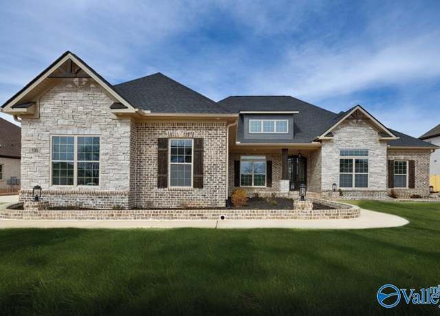 Property at 106 Montcliff Dr, Madison, AL 35756, 4 beds, 4.5 baths